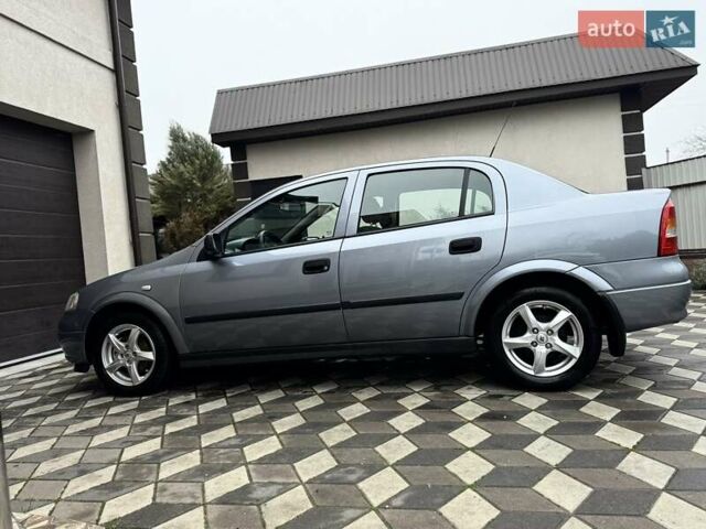 Сірий Опель Астра, об'ємом двигуна 1.6 л та пробігом 141 тис. км за 4950 $, фото 17 на Automoto.ua