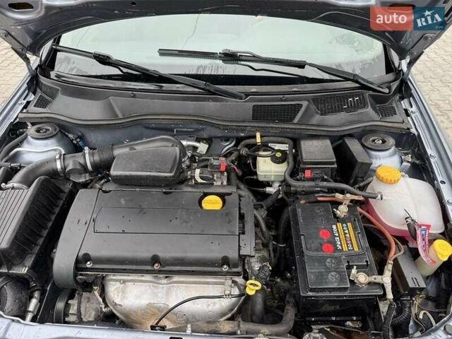 Серый Опель Астра, объемом двигателя 1.6 л и пробегом 314 тыс. км за 2999 $, фото 6 на Automoto.ua