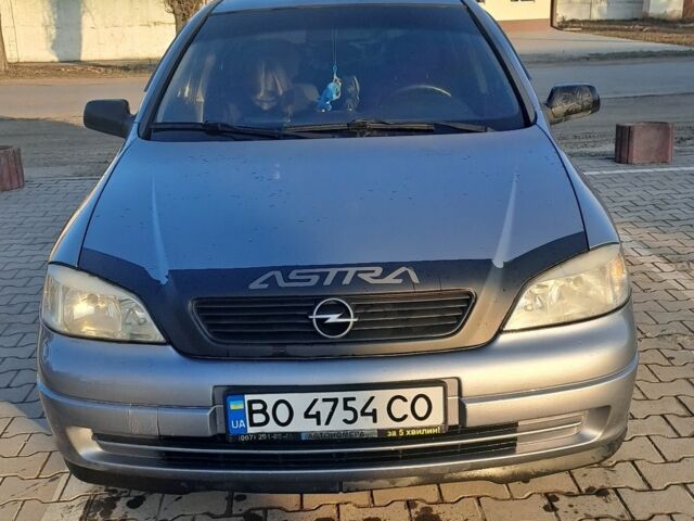 Серый Опель Астра, объемом двигателя 1.4 л и пробегом 173 тыс. км за 2900 $, фото 4 на Automoto.ua