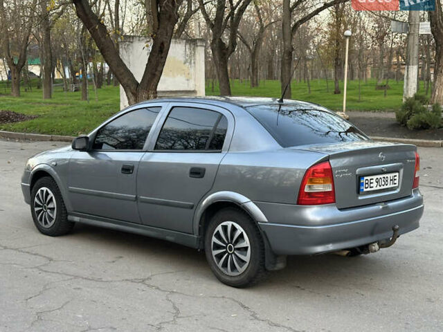 Сірий Опель Астра, об'ємом двигуна 1.6 л та пробігом 250 тис. км за 3600 $, фото 9 на Automoto.ua