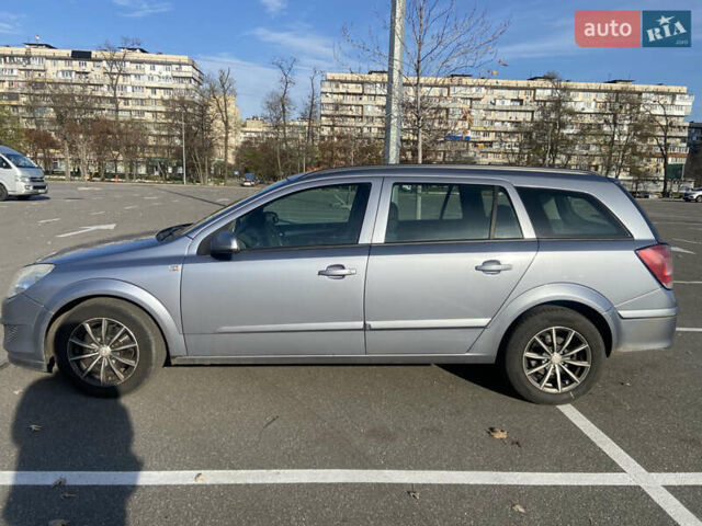 Сірий Опель Астра, об'ємом двигуна 1.6 л та пробігом 176 тис. км за 4700 $, фото 1 на Automoto.ua