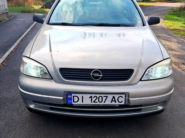 Сірий Опель Астра, об'ємом двигуна 1.6 л та пробігом 277 тис. км за 3199 $, фото 1 на Automoto.ua