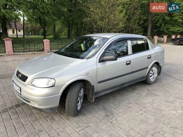 Серый Опель Астра, объемом двигателя 1.4 л и пробегом 168 тыс. км за 3800 $, фото 1 на Automoto.ua