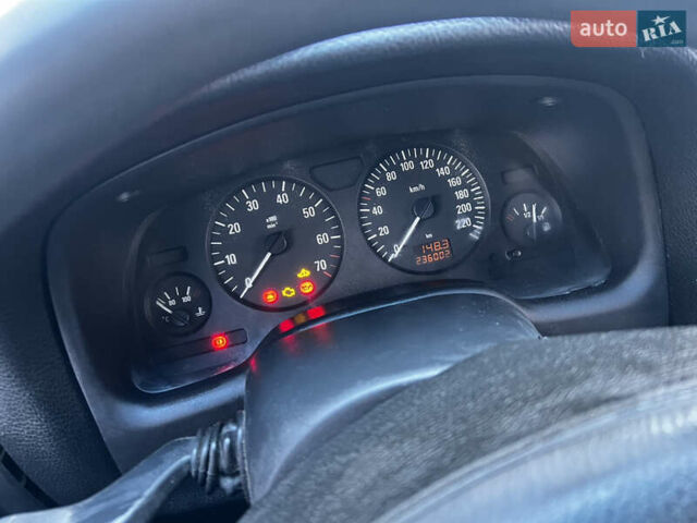 Сірий Опель Астра, об'ємом двигуна 1.4 л та пробігом 236 тис. км за 3500 $, фото 2 на Automoto.ua