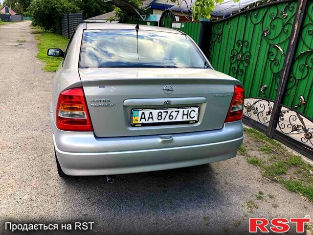 Серый Опель Астра, объемом двигателя 1.6 л и пробегом 178 тыс. км за 3700 $, фото 1 на Automoto.ua