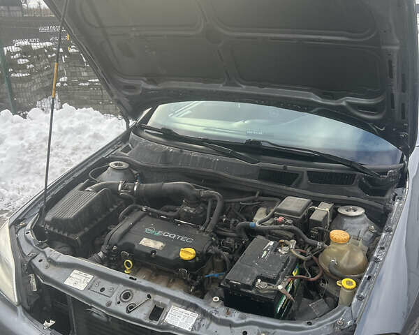 Сірий Опель Астра, об'ємом двигуна 1.4 л та пробігом 200 тис. км за 2849 $, фото 8 на Automoto.ua