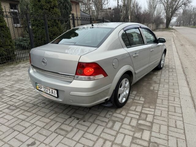 Серый Опель Астра, объемом двигателя 1.6 л и пробегом 152 тыс. км за 6000 $, фото 9 на Automoto.ua