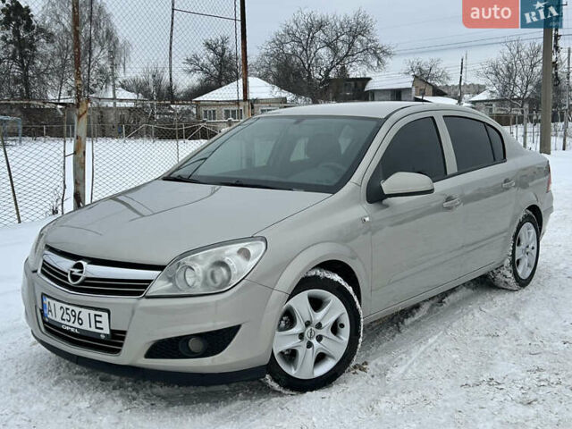Сірий Опель Астра, об'ємом двигуна 1.6 л та пробігом 210 тис. км за 5700 $, фото 1 на Automoto.ua