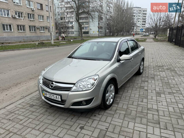 Сірий Опель Астра, об'ємом двигуна 1.6 л та пробігом 152 тис. км за 6000 $, фото 3 на Automoto.ua