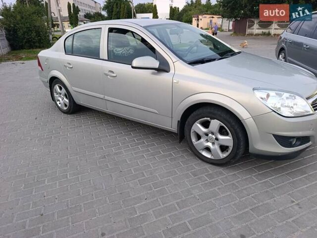 Сірий Опель Астра, об'ємом двигуна 1.8 л та пробігом 182 тис. км за 5555 $, фото 18 на Automoto.ua