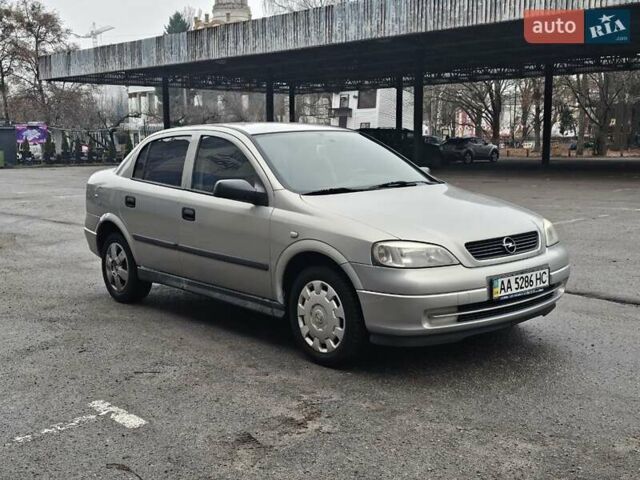 Сірий Опель Астра, об'ємом двигуна 0 л та пробігом 200 тис. км за 2900 $, фото 5 на Automoto.ua
