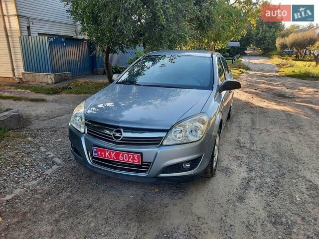 Серый Опель Астра, объемом двигателя 1.6 л и пробегом 117 тыс. км за 5550 $, фото 14 на Automoto.ua