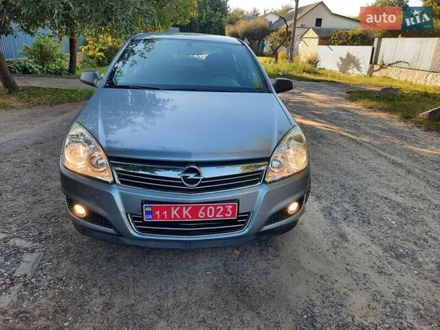 Серый Опель Астра, объемом двигателя 1.6 л и пробегом 117 тыс. км за 5550 $, фото 92 на Automoto.ua