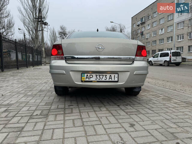 Сірий Опель Астра, об'ємом двигуна 1.6 л та пробігом 152 тис. км за 6000 $, фото 20 на Automoto.ua