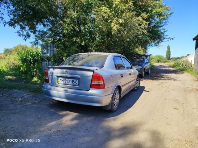 Серый Опель Астра, объемом двигателя 1 л и пробегом 160 тыс. км за 2800 $, фото 6 на Automoto.ua