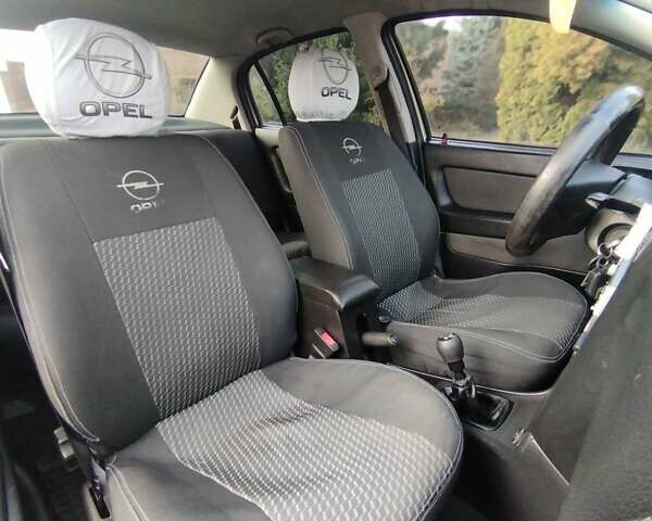 Сірий Опель Астра, об'ємом двигуна 1.6 л та пробігом 198 тис. км за 4600 $, фото 18 на Automoto.ua