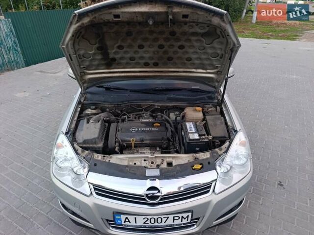 Сірий Опель Астра, об'ємом двигуна 1.8 л та пробігом 182 тис. км за 5555 $, фото 20 на Automoto.ua