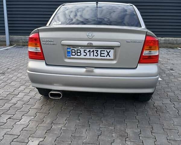 Серый Опель Астра, объемом двигателя 1.6 л и пробегом 98 тыс. км за 4500 $, фото 12 на Automoto.ua