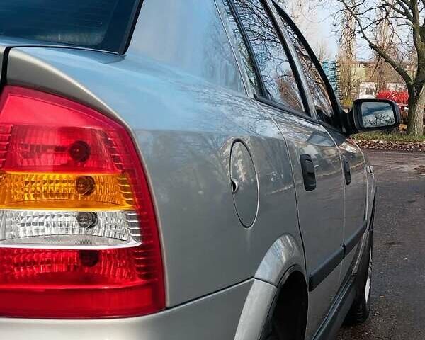 Сірий Опель Астра, об'ємом двигуна 1.6 л та пробігом 198 тис. км за 4600 $, фото 16 на Automoto.ua