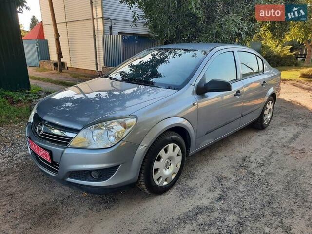 Серый Опель Астра, объемом двигателя 1.6 л и пробегом 117 тыс. км за 5550 $, фото 12 на Automoto.ua