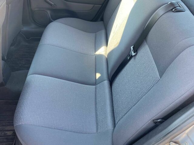 Серый Опель Астра, объемом двигателя 1.4 л и пробегом 100 тыс. км за 4700 $, фото 13 на Automoto.ua