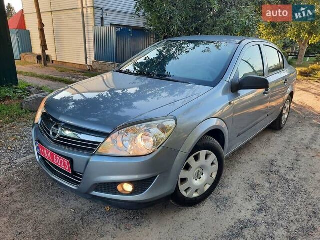 Серый Опель Астра, объемом двигателя 1.6 л и пробегом 117 тыс. км за 5550 $, фото 85 на Automoto.ua