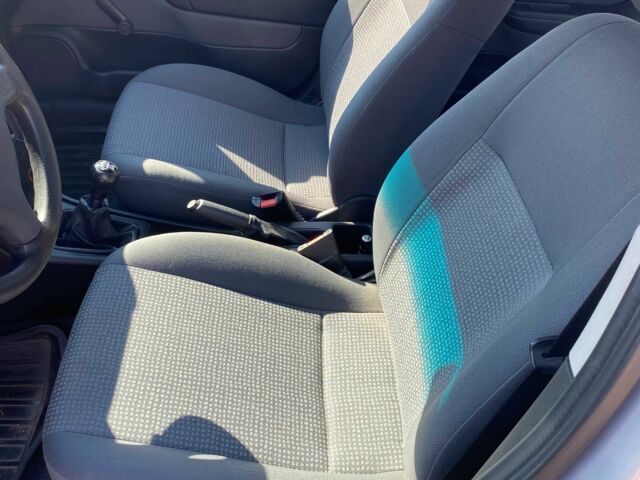 Серый Опель Астра, объемом двигателя 1.4 л и пробегом 100 тыс. км за 4700 $, фото 5 на Automoto.ua