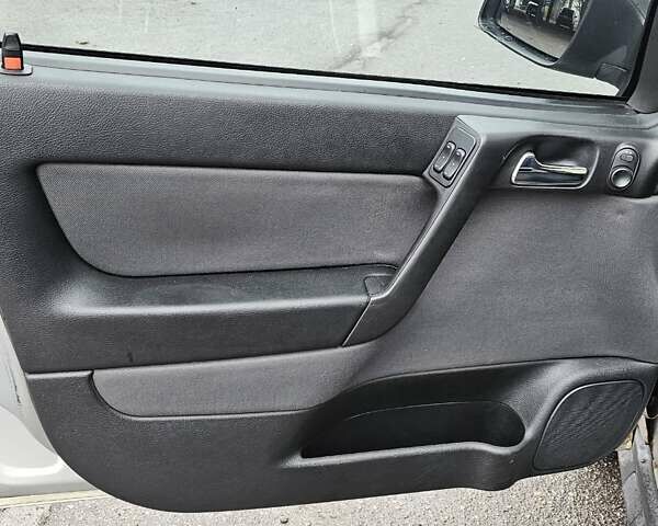 Сірий Опель Астра, об'ємом двигуна 0 л та пробігом 200 тис. км за 2900 $, фото 16 на Automoto.ua