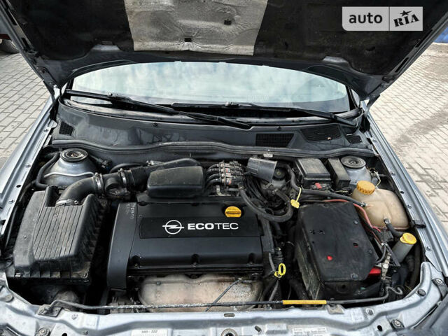 Сірий Опель Астра, об'ємом двигуна 1.6 л та пробігом 290 тис. км за 3700 $, фото 7 на Automoto.ua