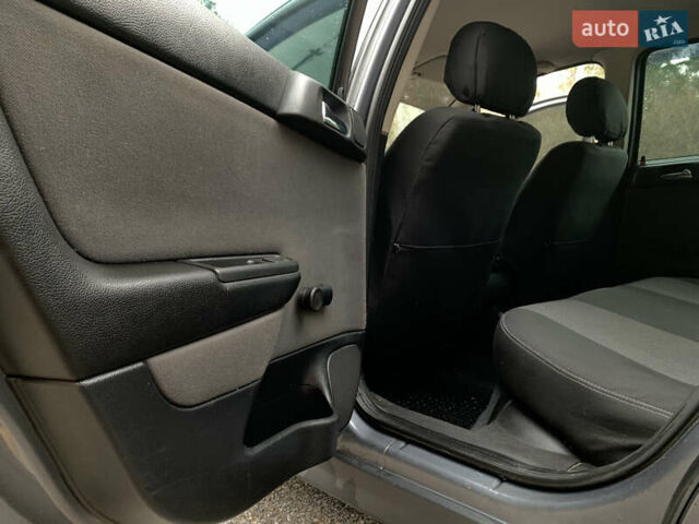 Опель Астра 2008 у Червоноград на Automoto.ua Сірий Опель Астра, об'ємом двигуна 1.6 л та пробігом 193 тис. км за 5300 $, фото 7 на Automoto.ua