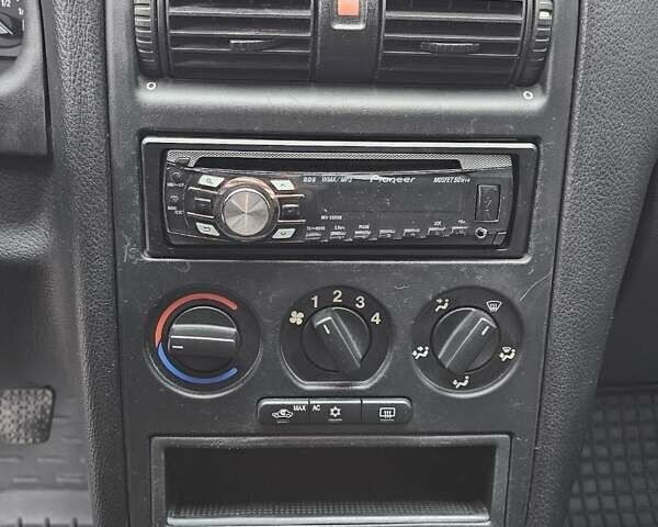 Сірий Опель Астра, об'ємом двигуна 0 л та пробігом 200 тис. км за 2900 $, фото 17 на Automoto.ua