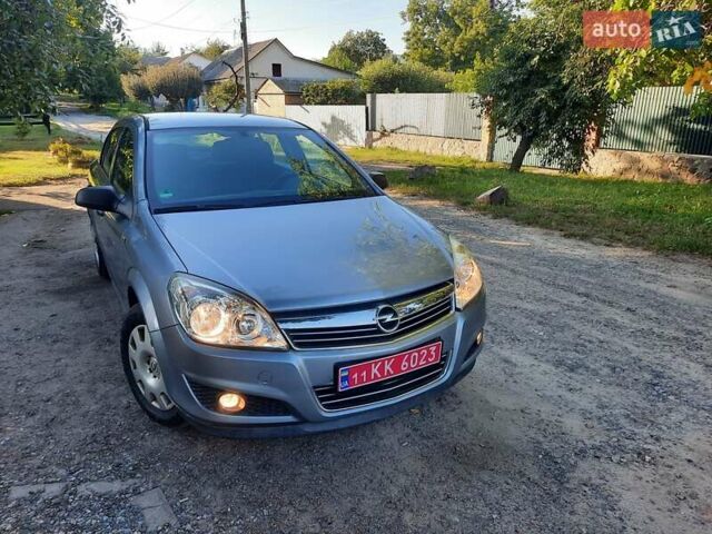 Серый Опель Астра, объемом двигателя 1.6 л и пробегом 117 тыс. км за 5550 $, фото 88 на Automoto.ua