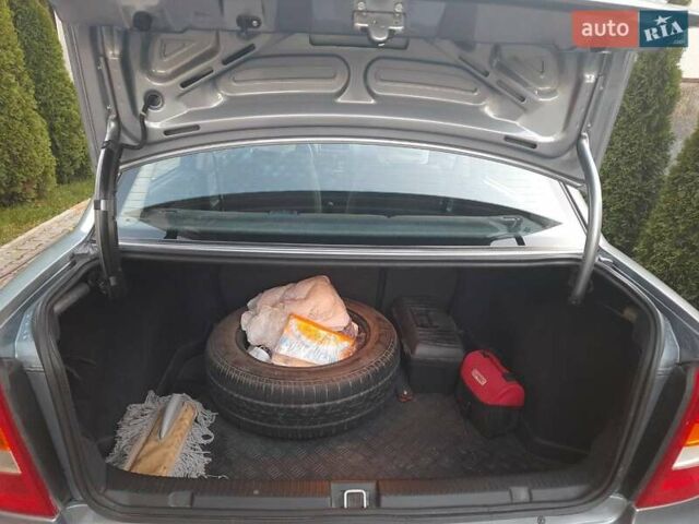 Опель Астра 2008 у Тернополі на Automoto.ua Сірий Опель Астра, об'ємом двигуна 1.4 л та пробігом 87 тис. км за 5200 $, фото 5 на Automoto.ua