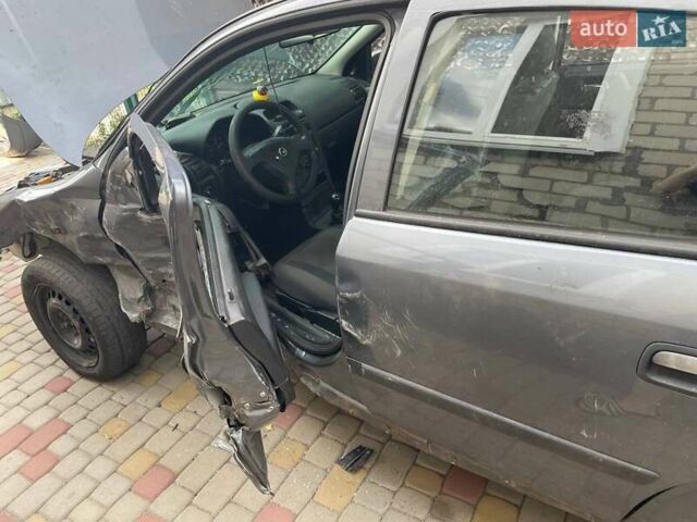 Серый Опель Астра, объемом двигателя 1.4 л и пробегом 122 тыс. км за 1500 $, фото 25 на Automoto.ua