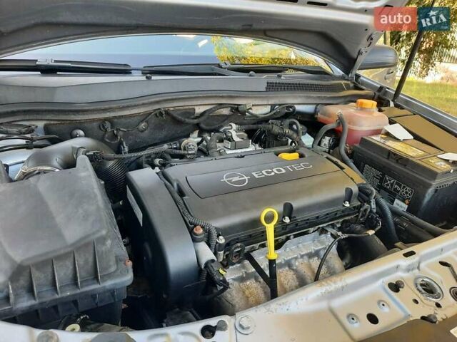 Серый Опель Астра, объемом двигателя 1.6 л и пробегом 117 тыс. км за 5550 $, фото 70 на Automoto.ua