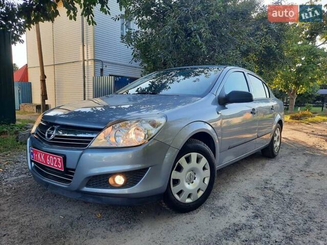 Серый Опель Астра, объемом двигателя 1.6 л и пробегом 117 тыс. км за 5550 $, фото 90 на Automoto.ua