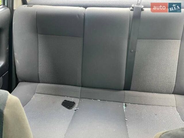 Серый Опель Астра, объемом двигателя 1.4 л и пробегом 122 тыс. км за 1500 $, фото 23 на Automoto.ua