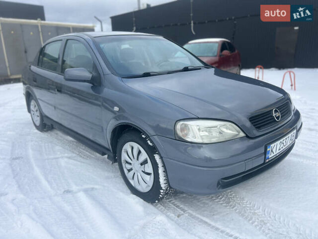 Сірий Опель Астра, об'ємом двигуна 1.4 л та пробігом 200 тис. км за 2849 $, фото 3 на Automoto.ua