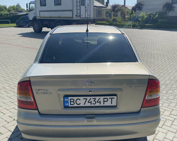 Сірий Опель Астра, об'ємом двигуна 1.4 л та пробігом 134 тис. км за 4999 $, фото 9 на Automoto.ua
