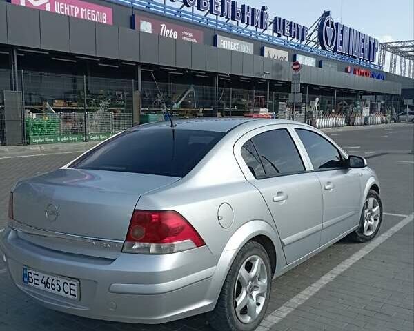 Опель Астра 2008 в Первомайск на Automoto.ua Серый Опель Астра, объемом двигателя 1.8 л и пробегом 175 тыс. км за 5500 $, фото 8 на Automoto.ua