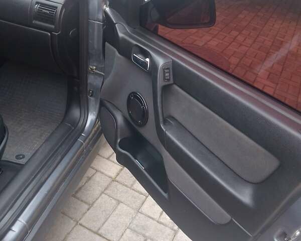 Серый Опель Астра, объемом двигателя 1.36 л и пробегом 160 тыс. км за 4200 $, фото 9 на Automoto.ua