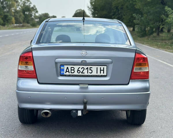 Сірий Опель Астра, об'ємом двигуна 1.6 л та пробігом 230 тис. км за 4700 $, фото 4 на Automoto.ua