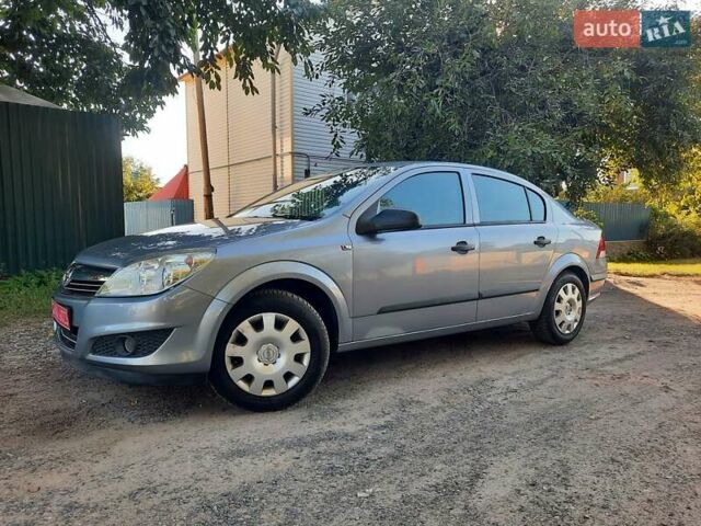 Серый Опель Астра, объемом двигателя 1.6 л и пробегом 117 тыс. км за 5550 $, фото 5 на Automoto.ua