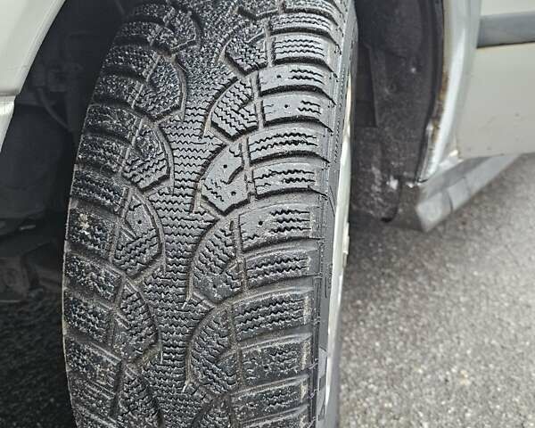 Сірий Опель Астра, об'ємом двигуна 0 л та пробігом 200 тис. км за 2900 $, фото 23 на Automoto.ua