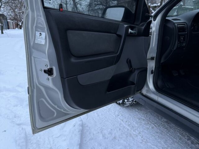 Сірий Опель Астра, об'ємом двигуна 1.4 л та пробігом 152 тис. км за 3600 $, фото 14 на Automoto.ua