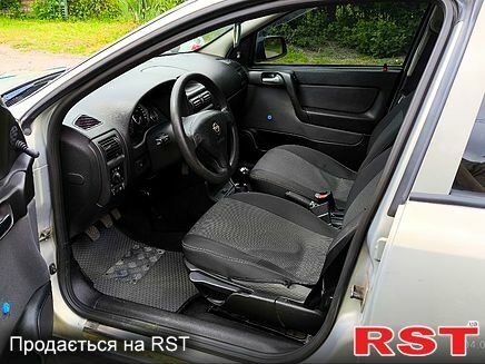 Сірий Опель Астра, об'ємом двигуна 1.4 л та пробігом 148 тис. км за 5000 $, фото 4 на Automoto.ua