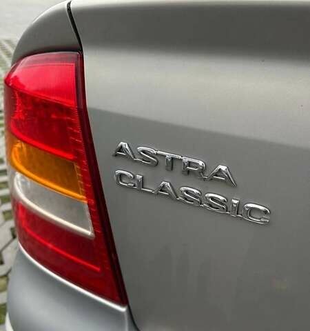 Серый Опель Астра, объемом двигателя 1.6 л и пробегом 179 тыс. км за 4000 $, фото 19 на Automoto.ua