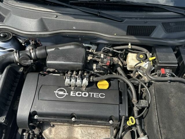 Сірий Опель Астра, об'ємом двигуна 1.6 л та пробігом 230 тис. км за 4900 $, фото 5 на Automoto.ua