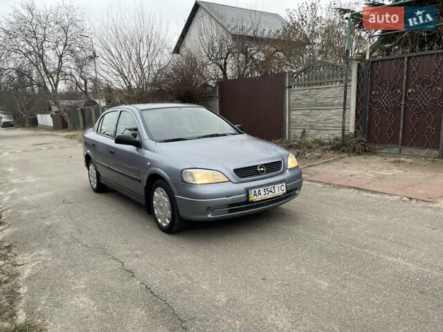 Сірий Опель Астра, об'ємом двигуна 1.6 л та пробігом 100 тис. км за 3400 $, фото 4 на Automoto.ua