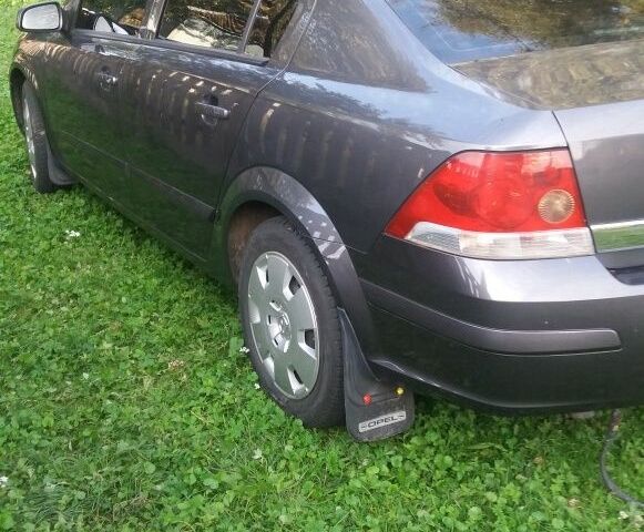 Сірий Опель Астра, об'ємом двигуна 1.6 л та пробігом 205 тис. км за 4500 $, фото 6 на Automoto.ua